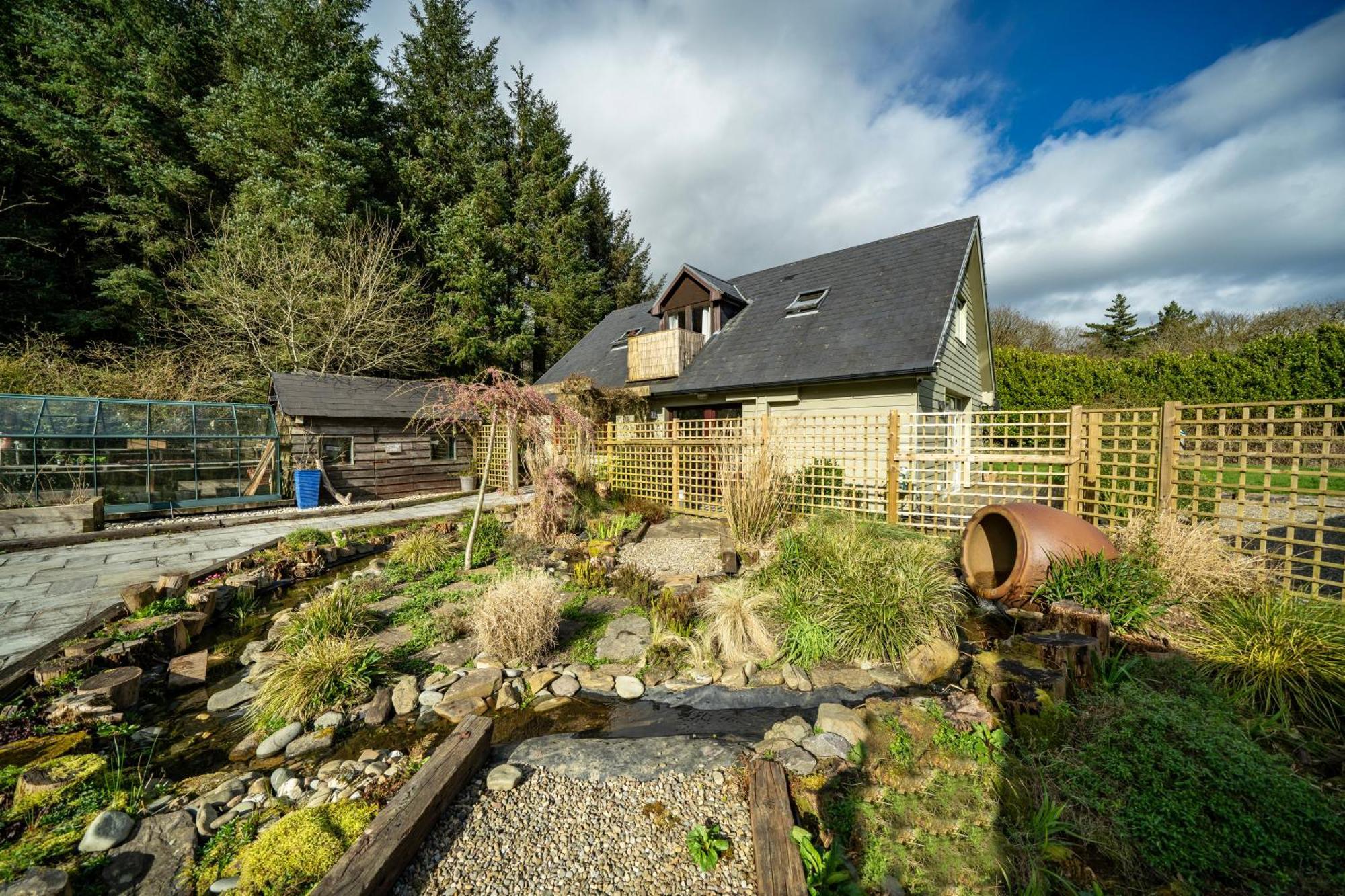 The Bird House - Coastal Lodge In Lovely Forest Setting Nr. Kinsale Cork Exterior photo